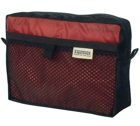Optional pouch can attach under your armpit for more capacity.