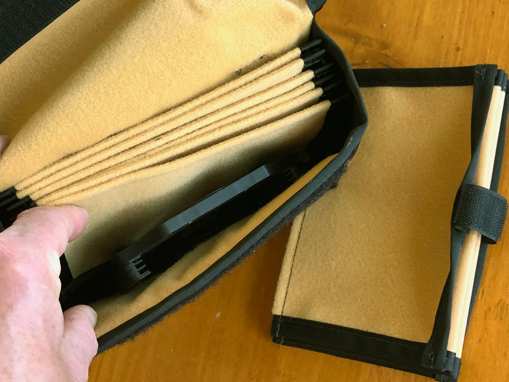 Effective in 2020 is a new subdivided divider set to allow room for a filter holder.