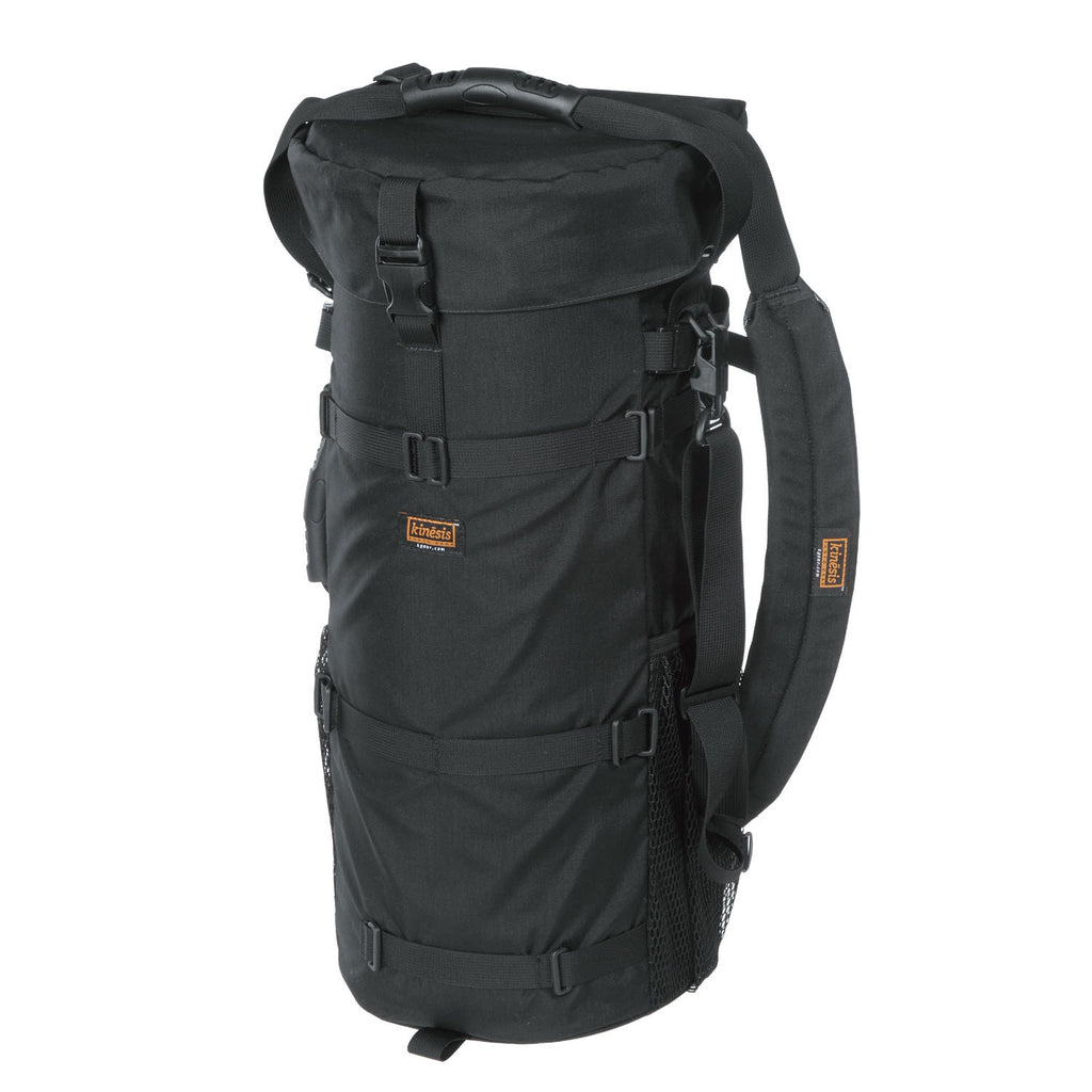 L522 shown w/o external pouches (L511 is similar).