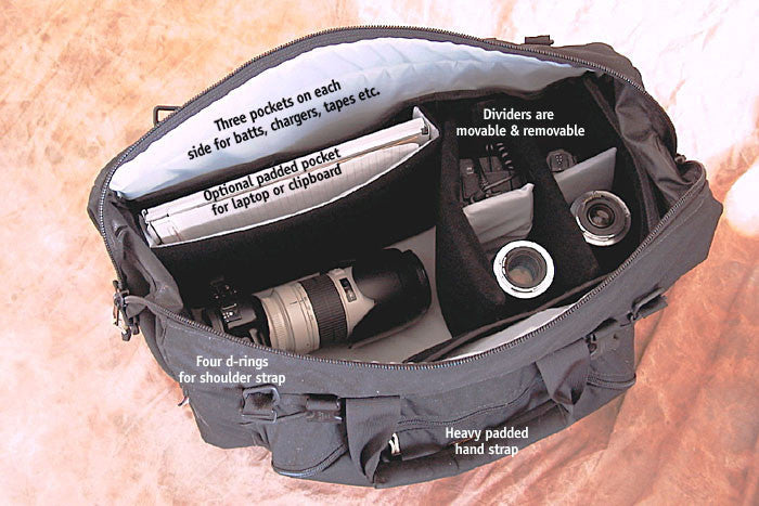 Please note that the bag interior is now made with black nylon fabric, instead of light gray shown in photos. 