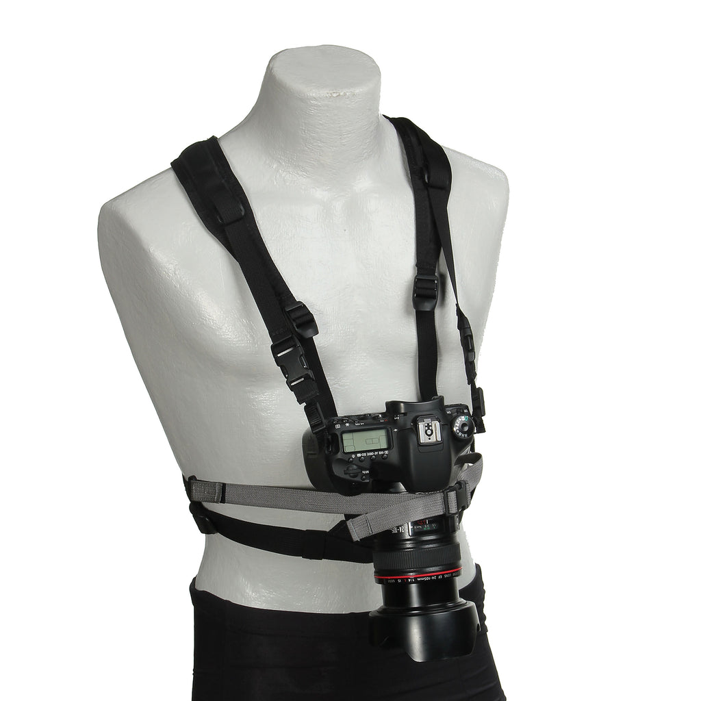 Harness with DSLR (not included), H436, H435 straps and H164 stabilizing strap (over the nose of the lens).